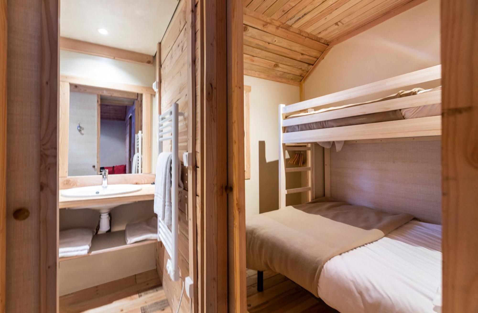 Huttopia La Claree Val-des-Prés Room photo